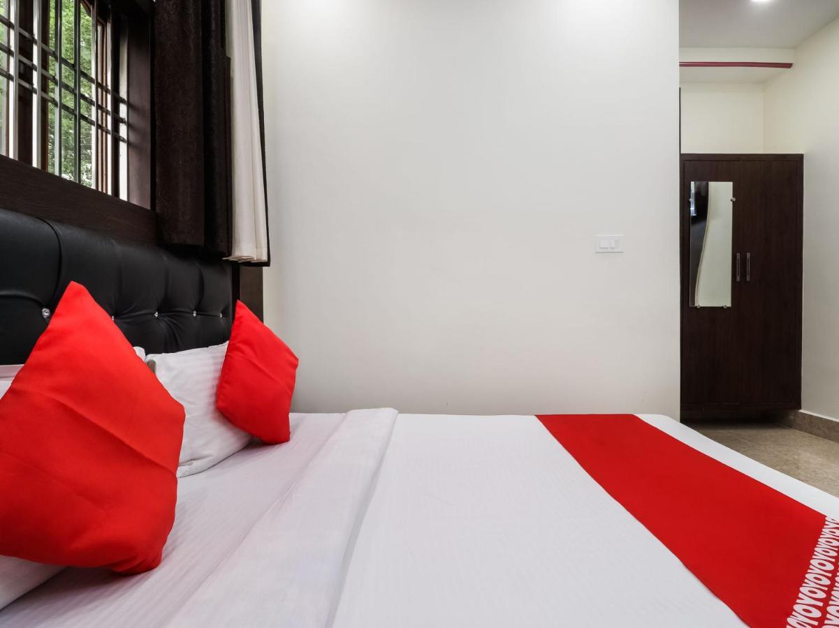 Amroha Oyo 72429 New Abhinandan Hotel מראה חיצוני תמונה