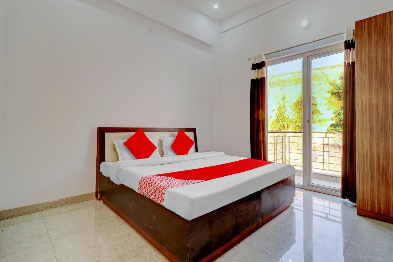 Amroha Oyo 72429 New Abhinandan Hotel מראה חיצוני תמונה