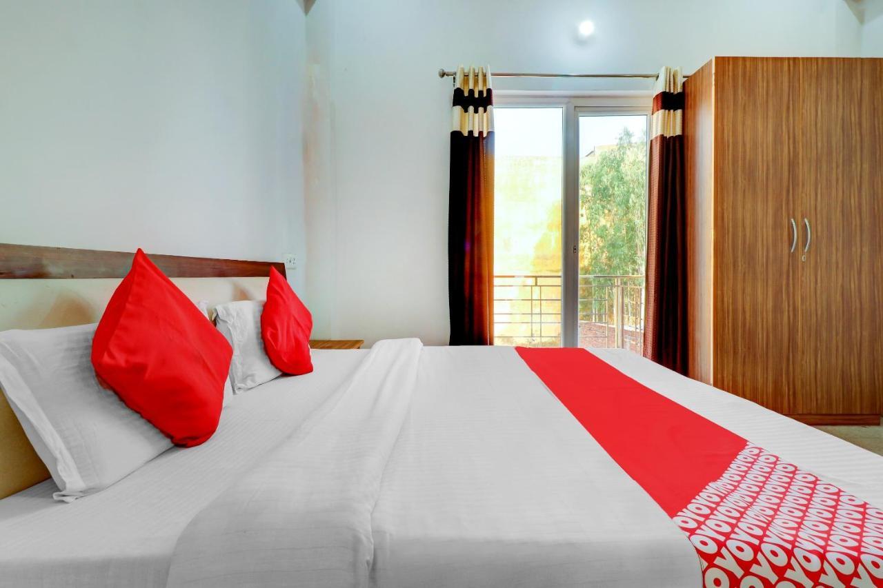 Amroha Oyo 72429 New Abhinandan Hotel מראה חיצוני תמונה