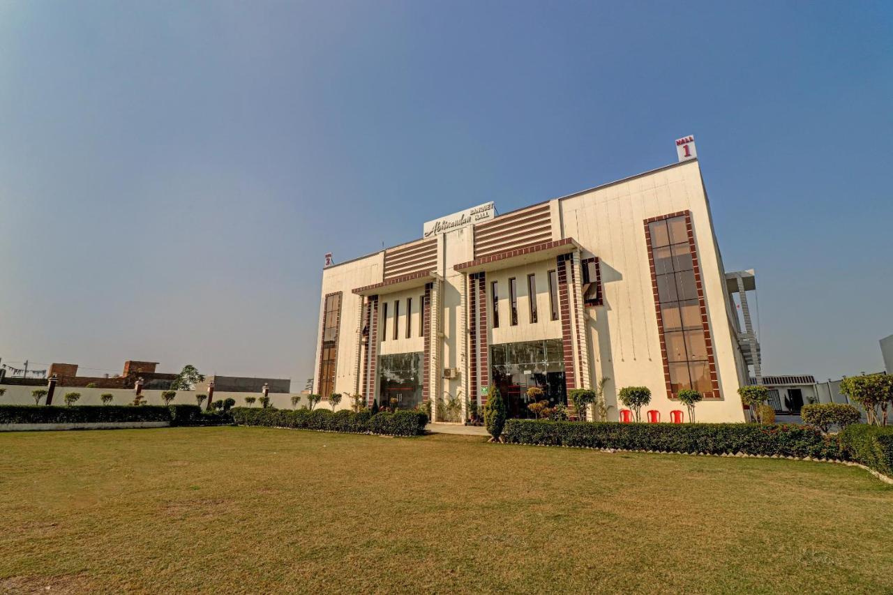 Amroha Oyo 72429 New Abhinandan Hotel מראה חיצוני תמונה
